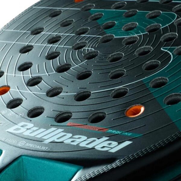 pala-bullpadel-paquito-navarro-hack-04-hybrid-2025-1-es-4-1100x1100
