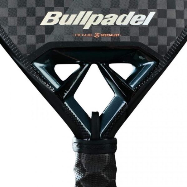 pala-bullpadel-vertex-04-hybrid-2025-1-es-8-1100x1100